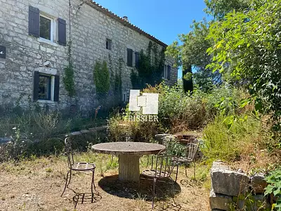Maison, 235 m²