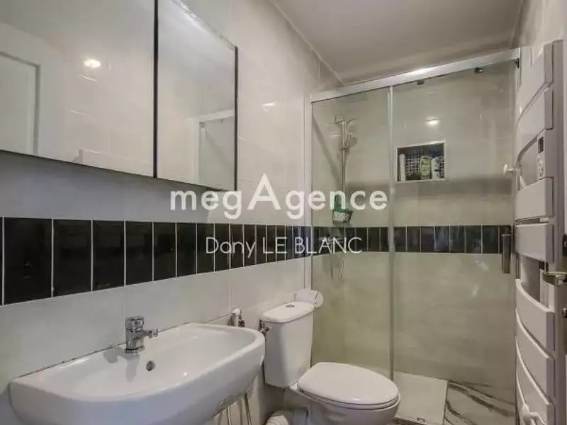 Maison, 93 m²