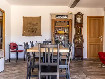 Maison, 265 m²