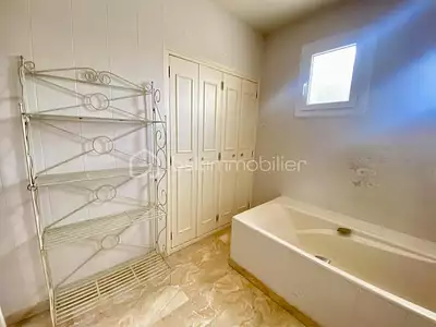 Maison, 234 m²