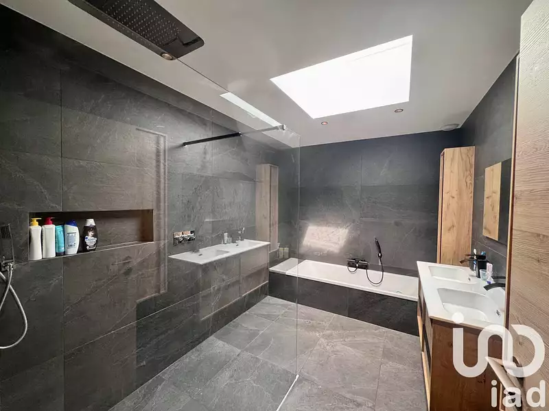 Maison, 124 m²