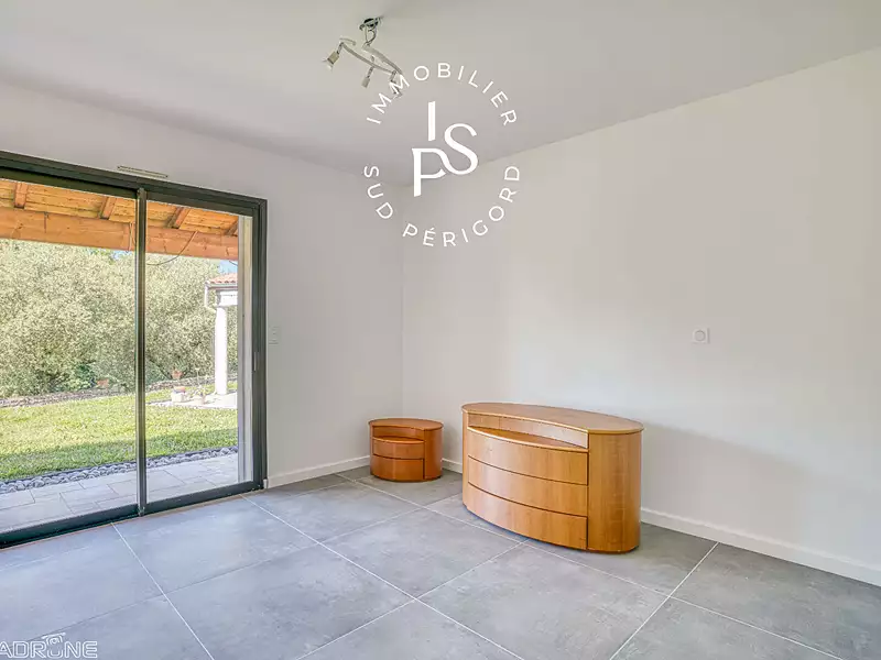 Maison, 242 m²
