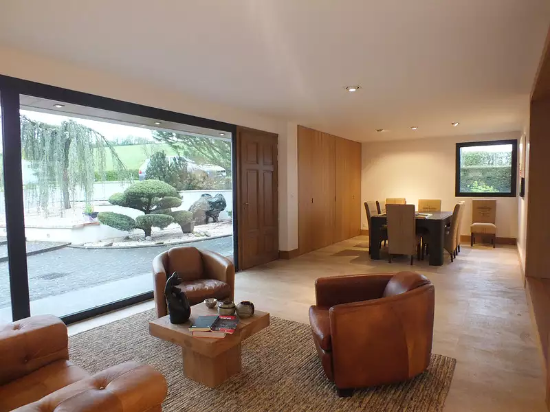 Maison, 730 m²
