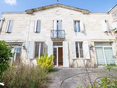 Maison, 220 m²
