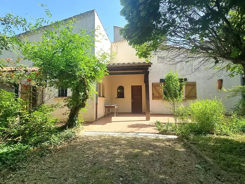 Maison, 216 m²