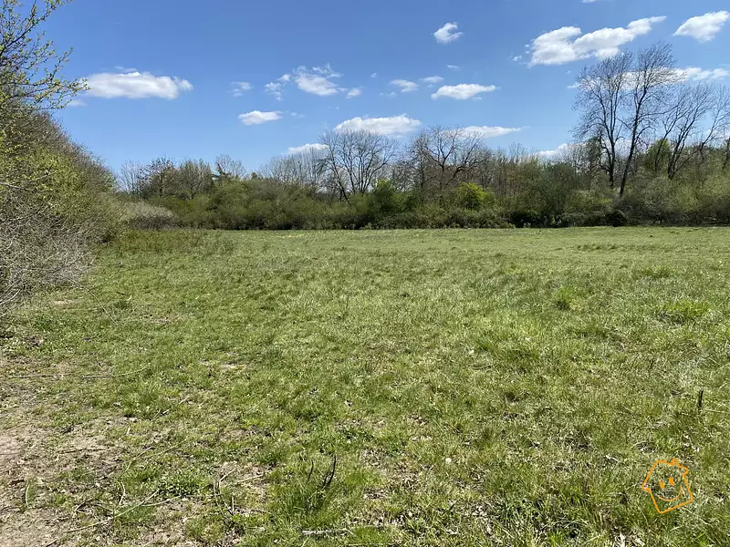 Terrain, 6 384 m²
