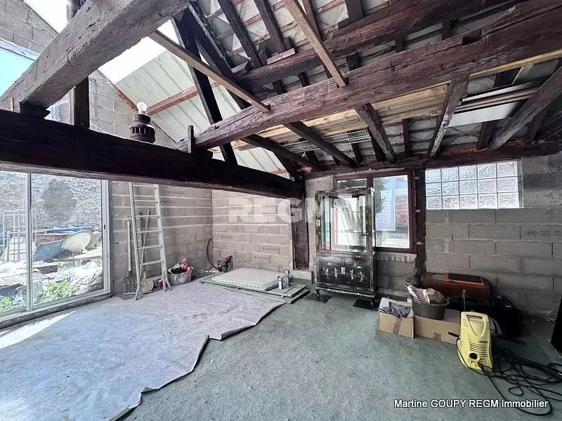 Immeuble, 76 m²