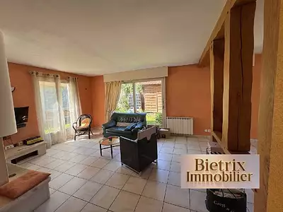 Maison, 230 m²