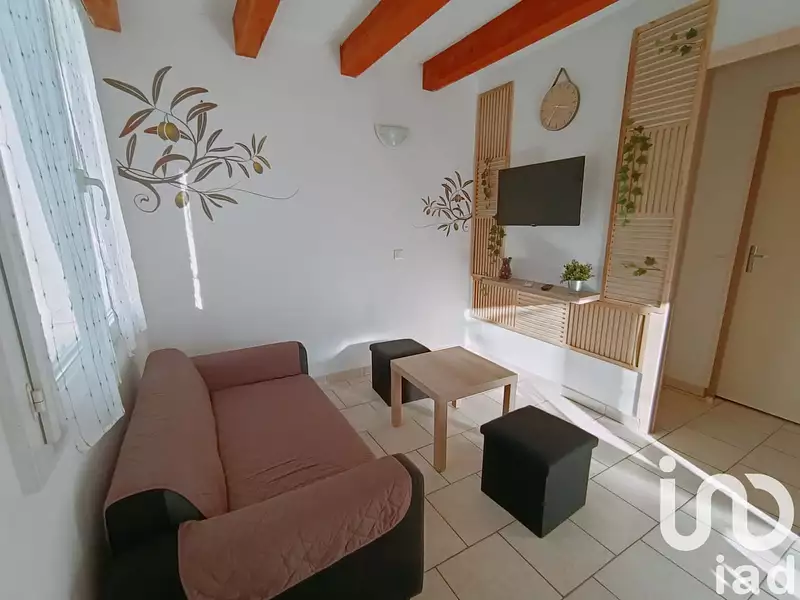 Immeuble, 719 m²