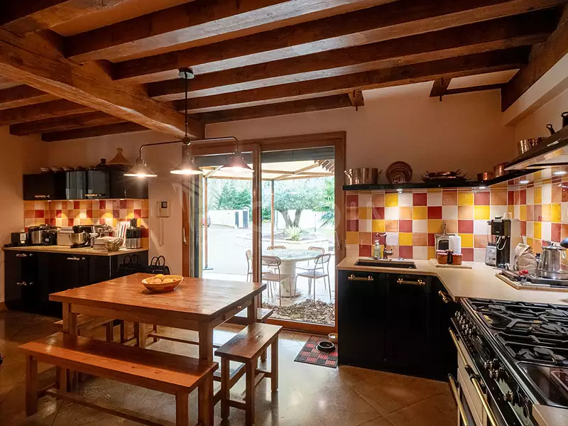 Maison, 385 m²