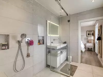 Maison, 307 m²