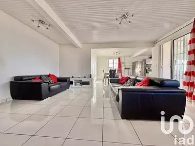Maison, 174 m²
