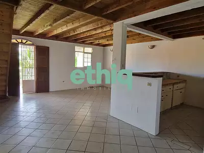 Maison, 166 m²