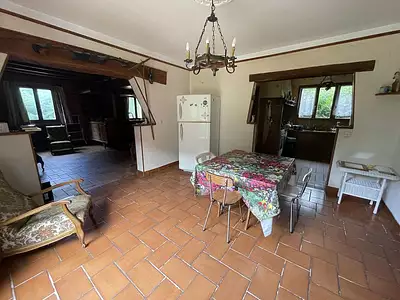 Maison, 245 m²