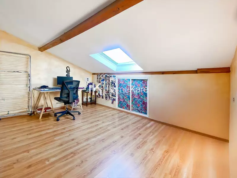 Maison, 159 m²