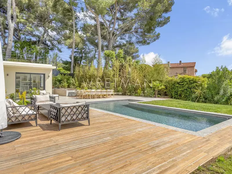 Maison, 222 m²
