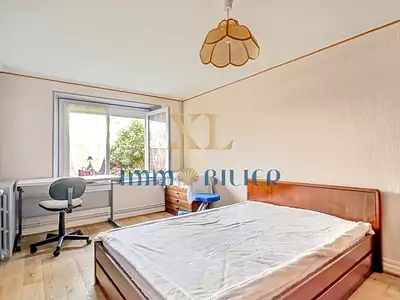 Maison, 166 m²