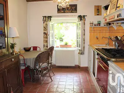 Maison, 237 m²
