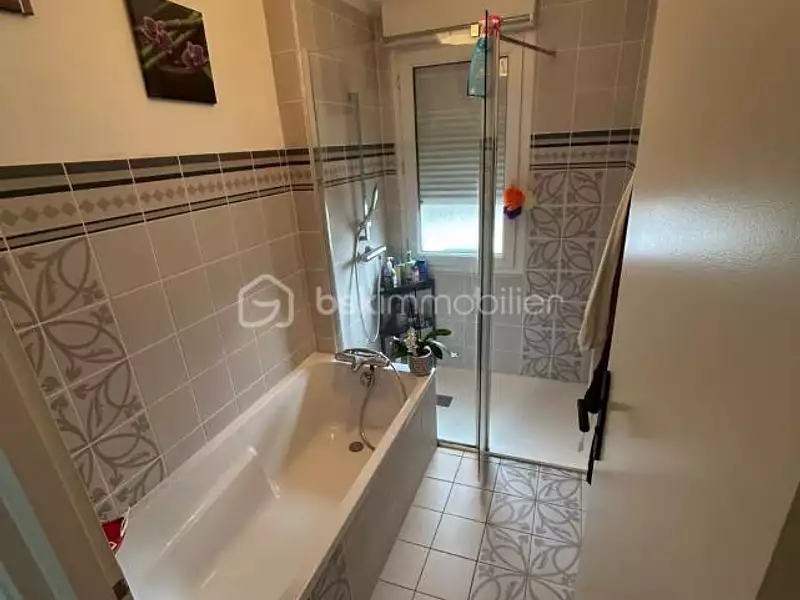 Maison, 105 m²