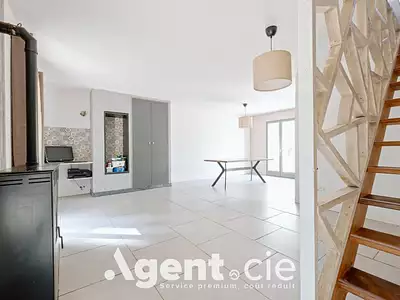 Maison, 92 m²