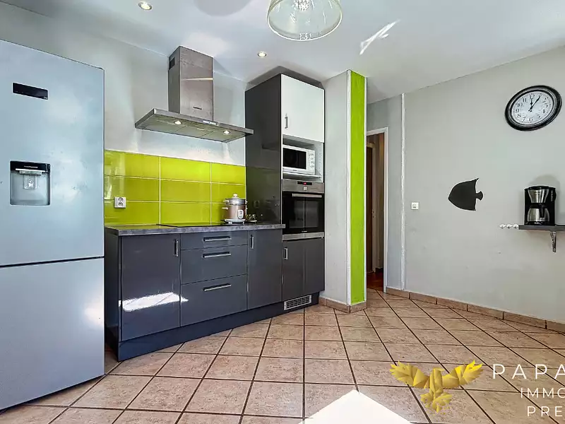 Maison, 359 m²