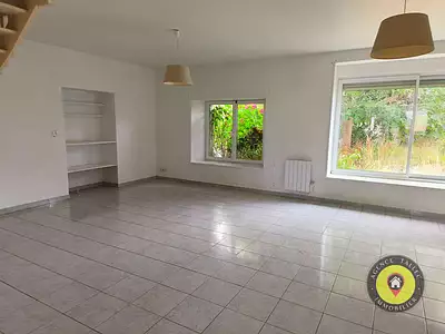 Maison, 750 m²