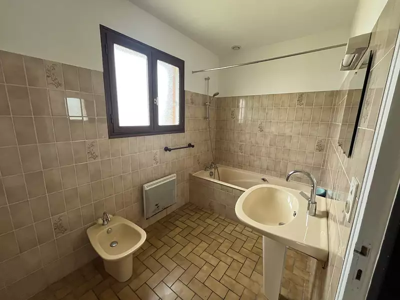 Maison, 75,84 m²