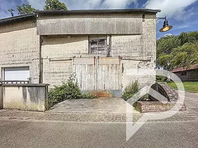 Parking, 85 m²