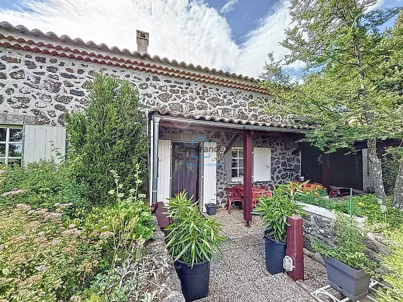 Maison, 153 m²