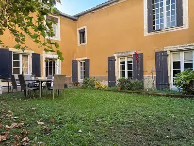 Maison, 245 m²