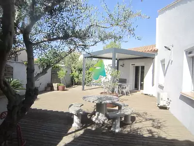 Maison, 143,7 m²