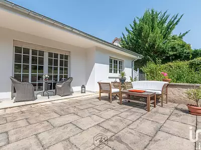 Maison, 165 m²