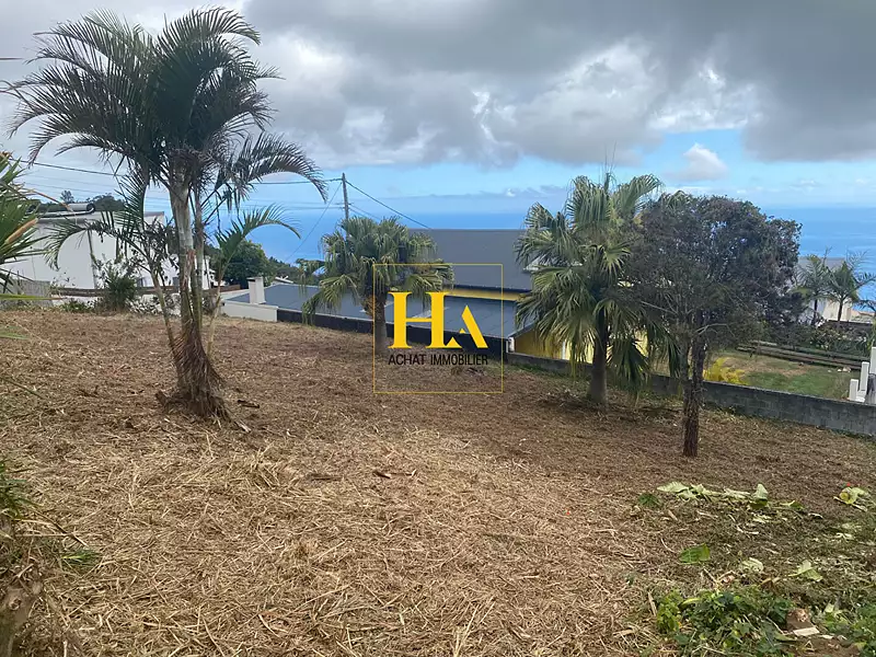 Terrain, 586 m²