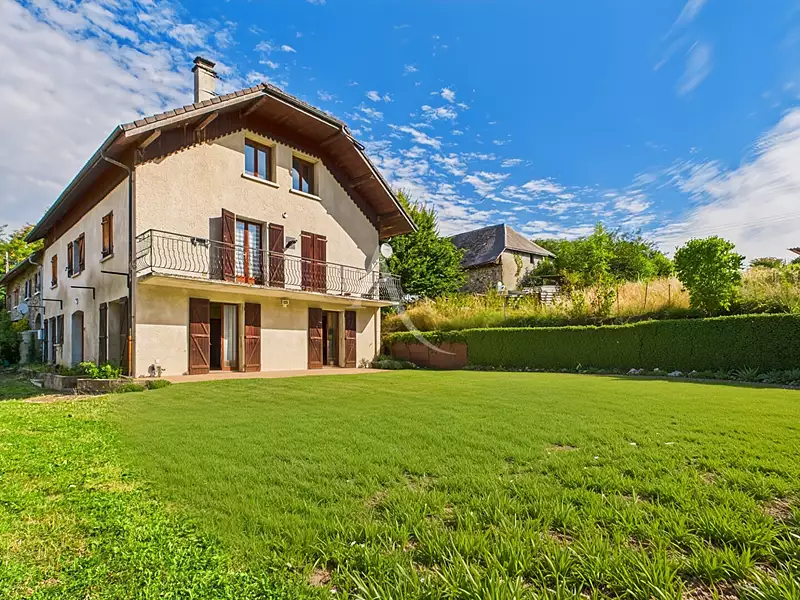 Maison, 300 m²