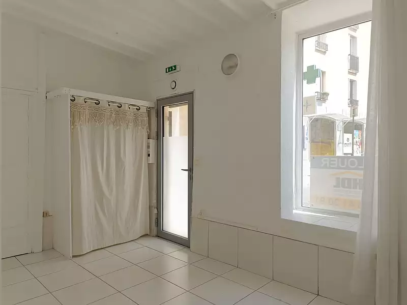 Divers, 15 m²