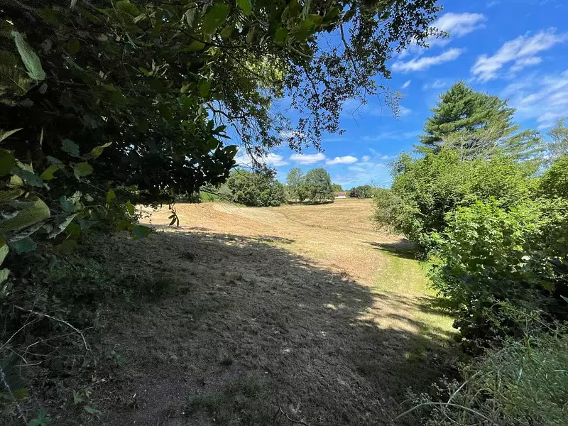 Terrain, 15 973 m²