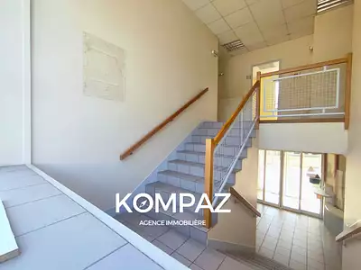 Immeuble, 220 m²