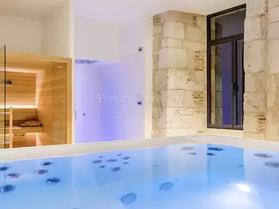 Maison, 850 m²
