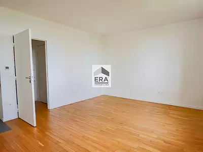 260 000 € 7 869 €/m² Appartement • 33,04 m² • 1 pièce Paris 13ème (75013)
