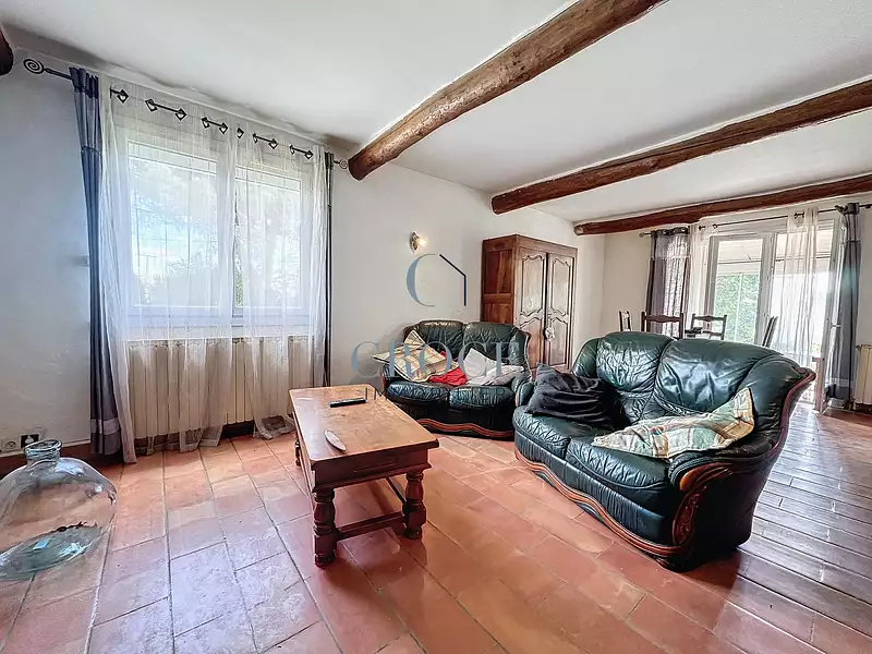 Maison, 236 m²