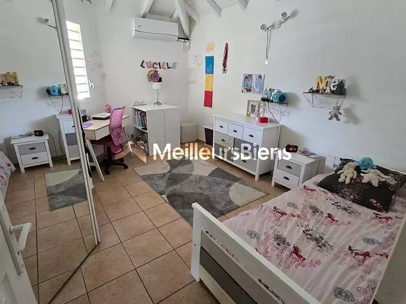 Maison, 124 m²
