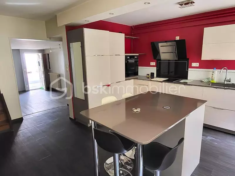 Maison, 83 m²
