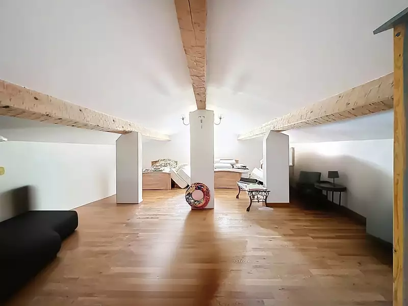 Maison, 330 m²