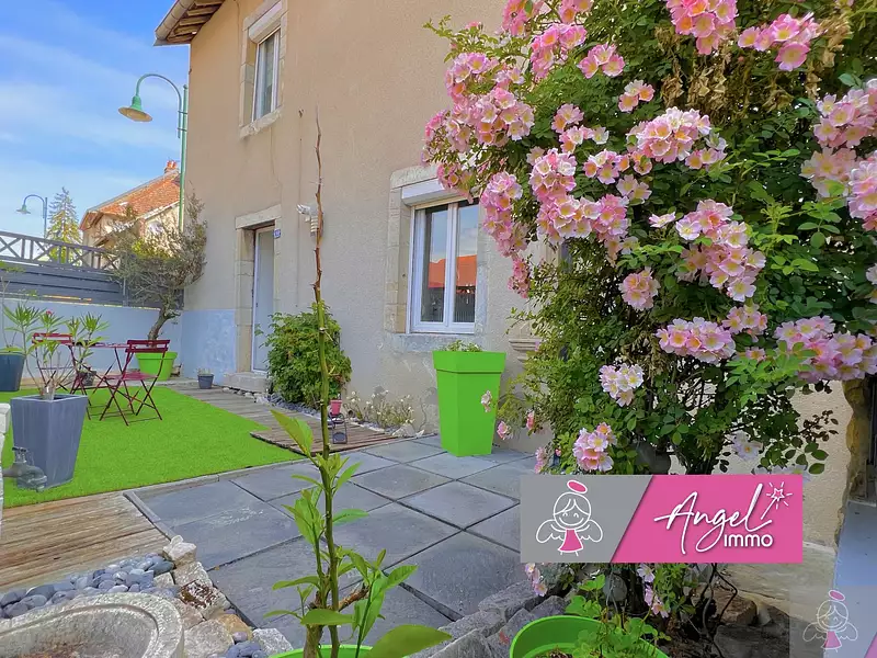 Maison, 203,24 m²