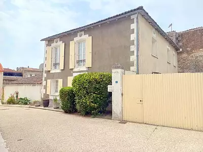 Maison, 141 m²