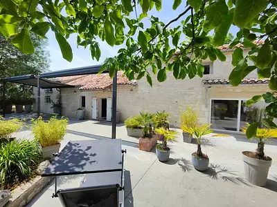 Maison, 254 m²