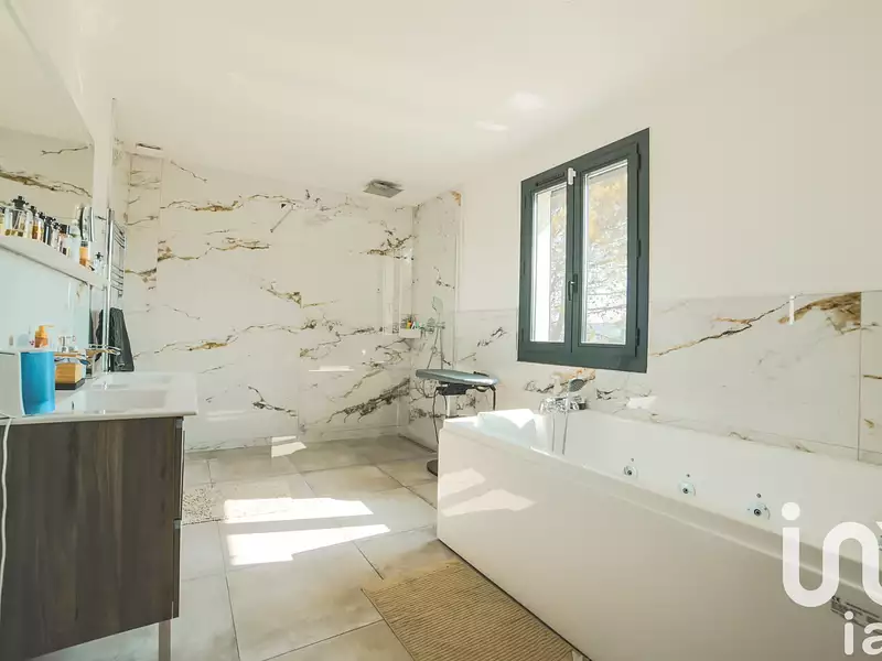 Maison, 130 m²