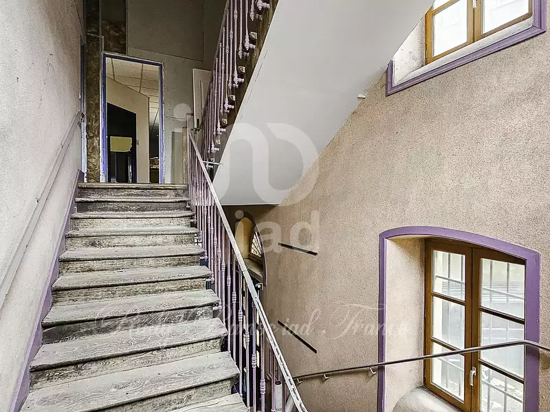 Immeuble, 1 400 m²