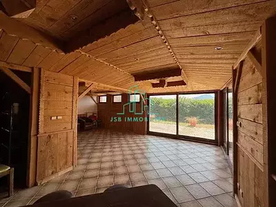 Maison, 331,84 m²