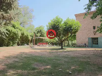 Maison, 400 m²